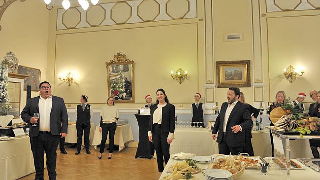 Brindisi di Natale all'Hotel Bernini Palace