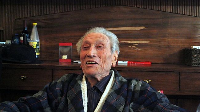 Coronavirus: omaggio a Narciso Parigi e alla sua 'Canzone Viola'