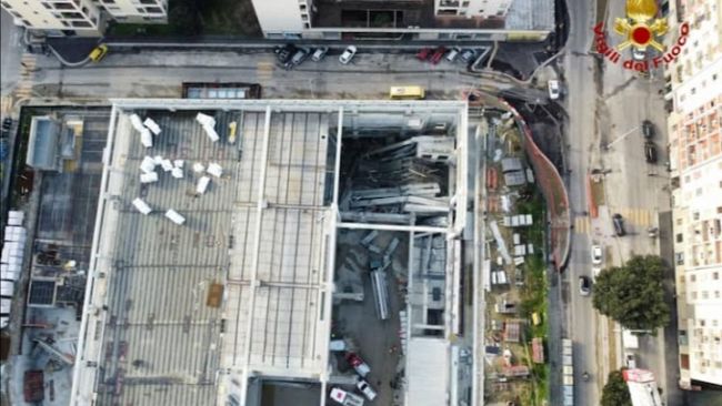 Crollo al cantiere di supermercato in via Mariti: 3 morti e dispersi 