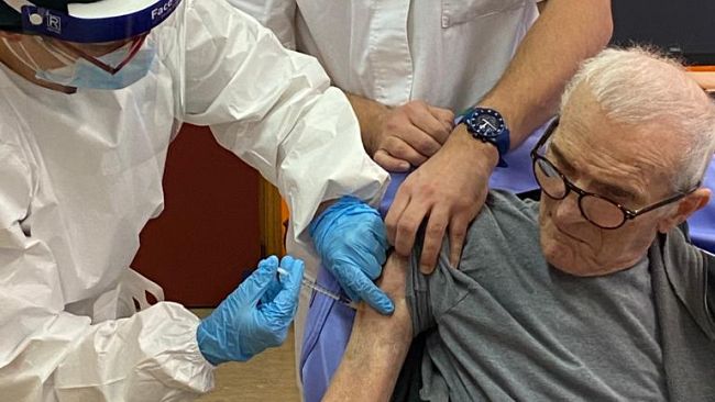 Vaccinazioni: iniziate le attività nei Vaccination Center