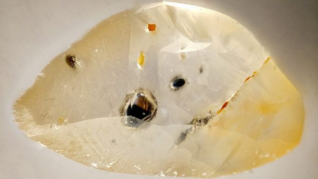 Diamanti super-profondi molto rari ci dicono com'è il centro della Terra