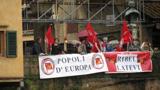 Ieri a Firenze manifestazione di solidarietà ai lavoratori greci