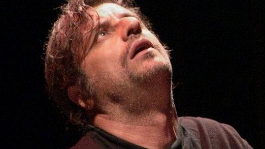 Gavorrano: venerdì29 luglio 2005 alle ore 21,30al Teatro delle Rocce di Gavorrano è di scena Alessandro Bergonzoni con lo spettacolo 