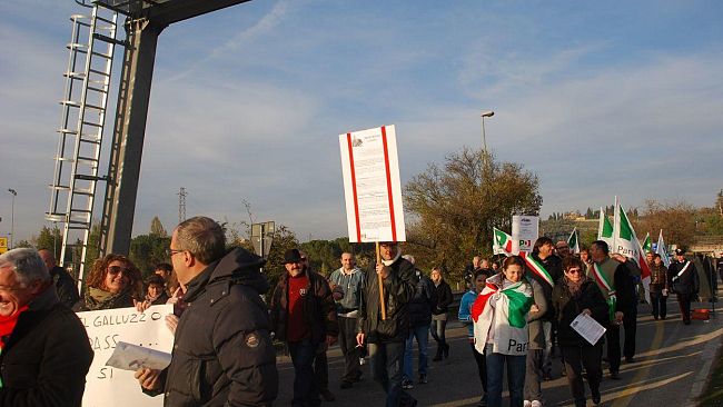 Bottai: manifestazione del Pd davanti al cantiere
