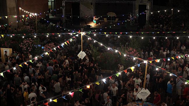 Florence Folks Festival, partenza col botto