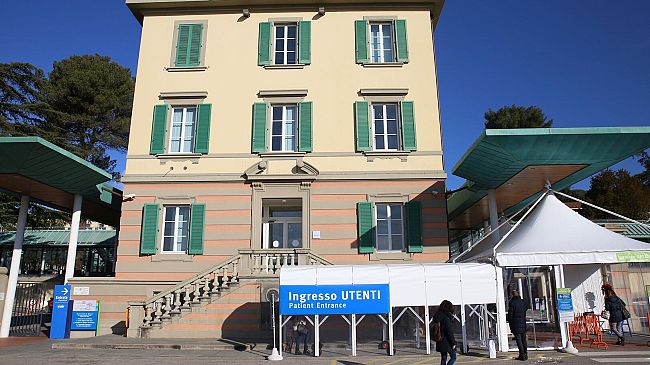 'Fuori dall’ospedale Meyer pantomima ingiuriosa per Israele'