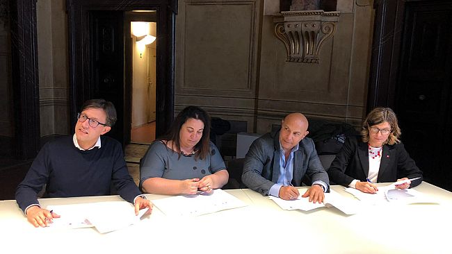 Firenze: comune e sindacati firmano due protocolli su appalti pubblici e relazioni sindacali