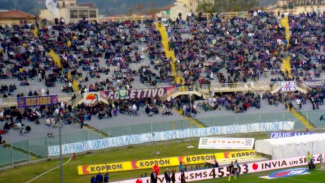 Fiorentina vs Chievo 1 - 0. Della Valle risponde a Prandelli
