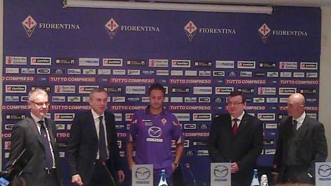 Scontro a distanza su Adrian Mutu tra Mencucci e Becali