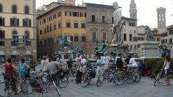 Piste ciclabili trasennate alla Fortezza: c'è Pitti! Ciclisti venerdì in piazza