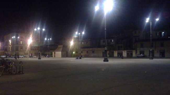 b103241549-piazza-ghiberti-ancora-il-tetto-di-un-parcheggio