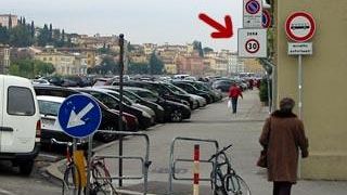 Le Piste Ciclabili eliminano i posti auto?