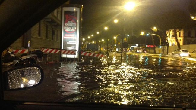 Calano le temperature: temporali fino a sabato, ghiaccio sulle strade montane
