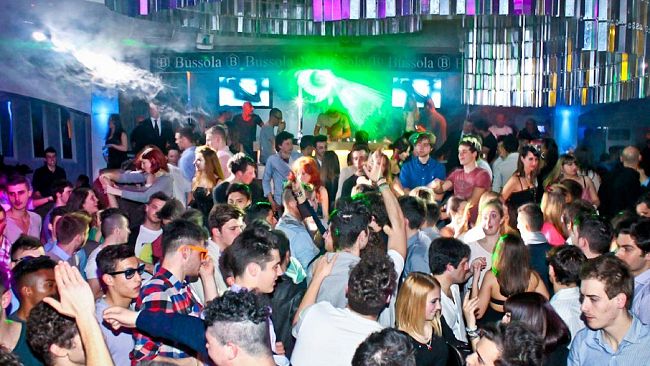 Cristian Marchi ieri sera alla discoteca Bussola Versilia