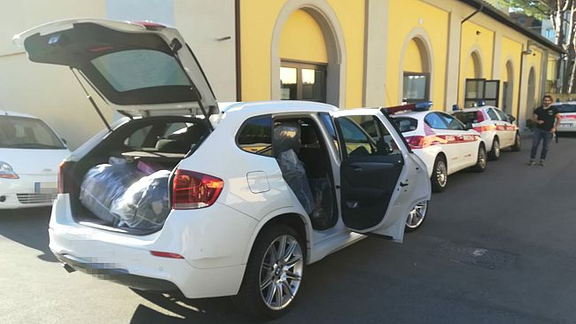 Doppio intervento della Polizia Municipale contro l’abbandono di rifiuti