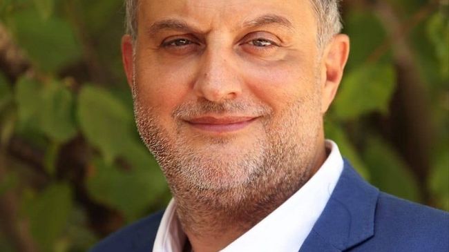 Ennesimo danneggiamento alla targa di Largo Martiri delle Foibe