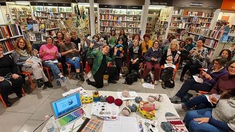 Nasce il Libraccio Social Knit per Artemisia