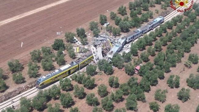 Scontro tra Treni in Puglia: molti morti, cordoglio dalla Toscana