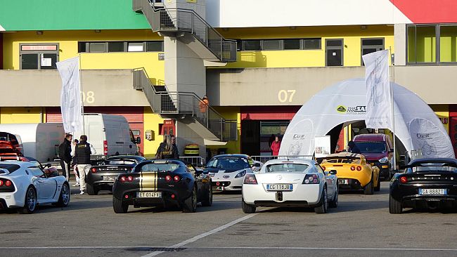 Club Lotus Italia al Mugello sabato 18 marzo