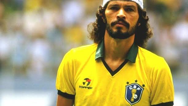 Uno di noi, Socrates: la storia del campione brasiliano