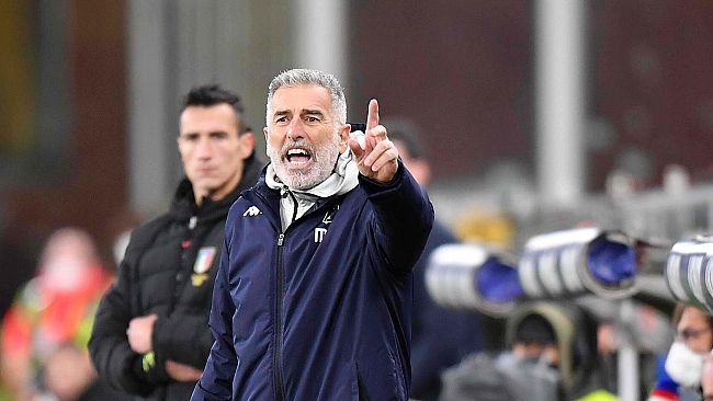 Il Genoa esonera Shevchenko alla vigilia della sfida di Firenze