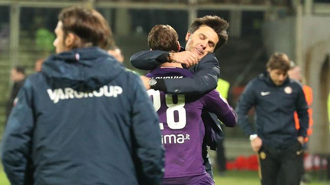 Vlahovic ferma l'Inter e salva Montella 