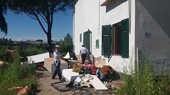 Sgomberato insediamento abusivo a Firenze sud
