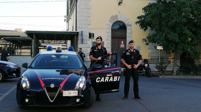 Mistero a Figline Valdarno, trovati tre cadaveri in un appartamento