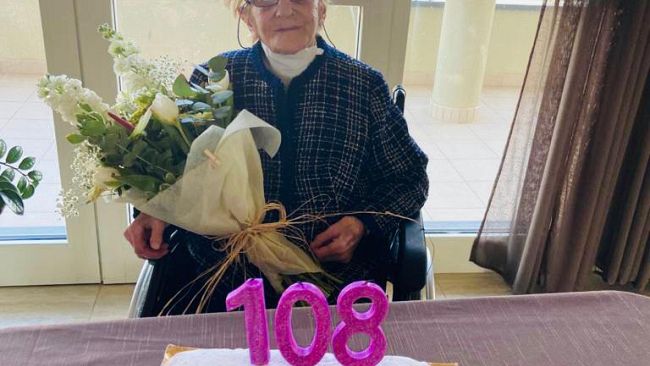 Estella, la sarta di Sofia Loren compie 108 anni