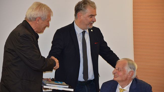 consegnato-il-premio-giovanni-spadolini-giornalista-e-politico