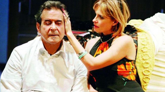 Isabella Ferrari ed Ennio Fantastichini in scena con