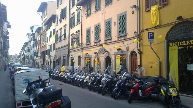 Via Palazzuolo, contro il degrado la disperata ricerca dell'integrazione