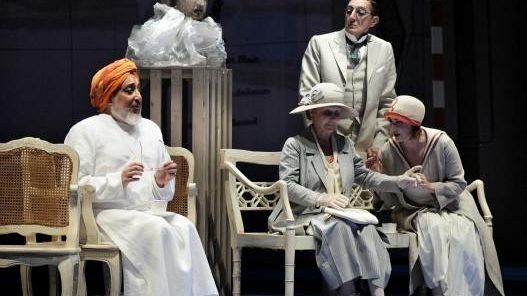 ''Passaggio in India''