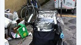 L'odissea di una mamma fiorentina viaggia sul web, città ad ostacoli