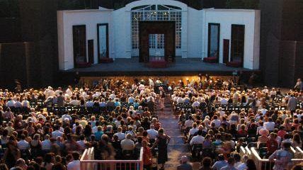 Giugno uggioso: ieri in poco più di un’ora caduti 30-40 mm di pioggia.<BR>Annullati i primi spettacoli estivi all'aperto