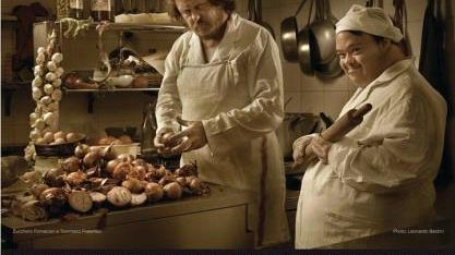 Zucchero negli scatti di Matrix Onlus per il calendario 2011