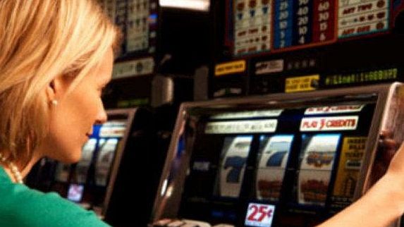 Incontro formativo su truffe, azzardo e altri possibili inciampi