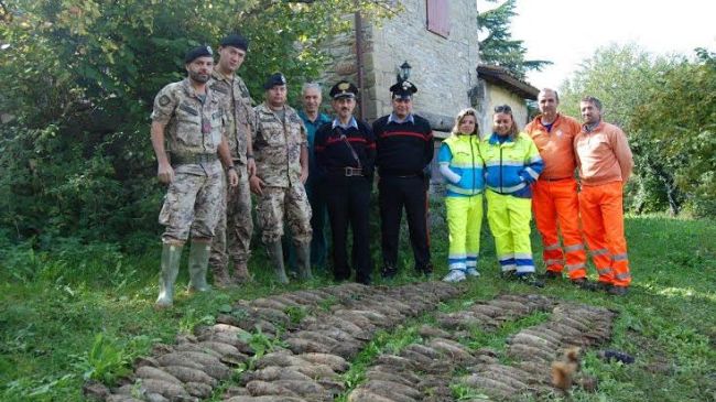 Marradi, deposito di bombe lungo la strada comunale