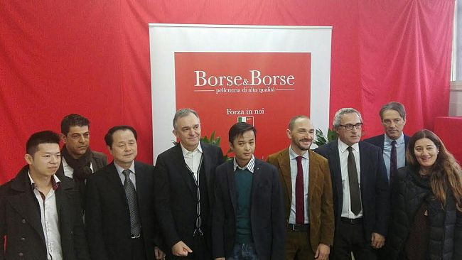 Cina in Toscana: c'è tanto lavoro, dipendenti e sindacati soddisfatti