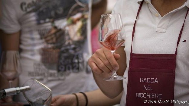 Sale l'attesa per “Radda nel Bicchiere”