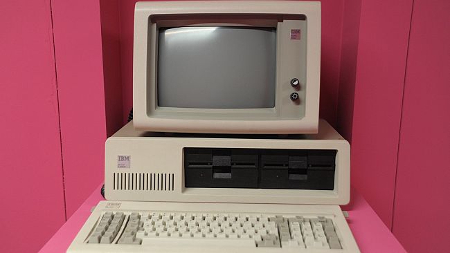 “Hello World!”: 150 anni di storia dell’informatica in mostra a Pisa