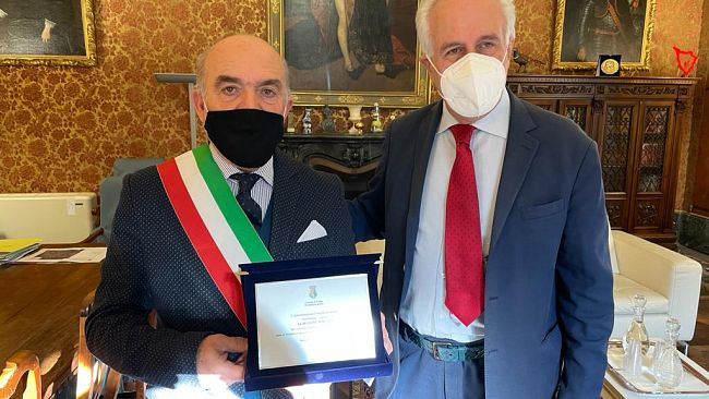 Sestino in Montefeltro da 500 anni in Toscana, Giani incontra il sindaco Dori