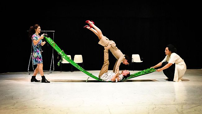 “Bad Lambs” di Balletto Civile sabato 9 febbraio al Teatro Cantiere Florida