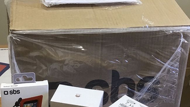 Tablet e cellulari per agevolare la comunicazione tra i pazienti ed i familiari