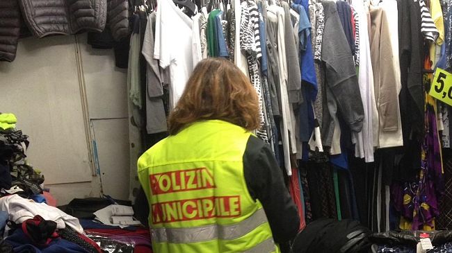 ​Blitz in via dell’Albero: multe, sequestri e chiusura di una attività