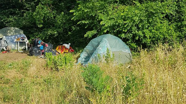 Parco Mensola, insediamento abusivo in via della Chimera