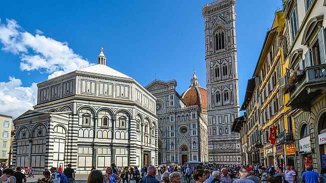 Turismo a Firenze: il Sud-est asiatico anticipa il ritorno dei cinesi