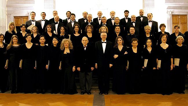 Coro Harmonia Cantata nello Stabat Mater di Pergolesi