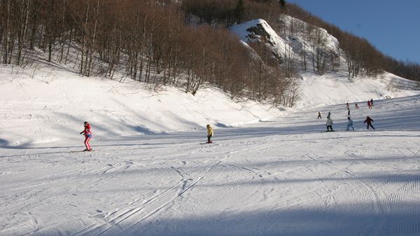 Neve in Alto Mugello e vento su Firenze