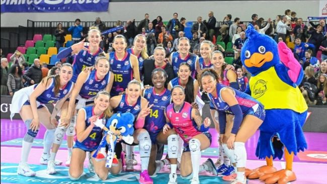 Play Off Scudetto, la Savino Del Bene Volley inizia bene